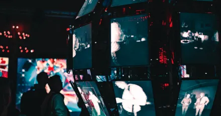 Tcecur Imponerar rakt genom