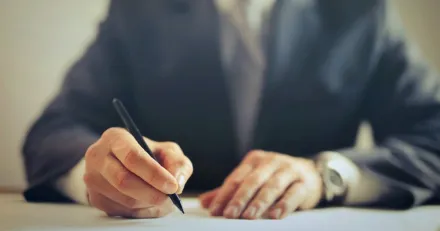 Small Cap MedCap lagger bud pa AdderaCare