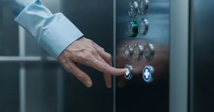 Kone Corporation Har hissen kort fast i Kina