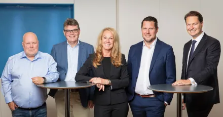 Fritt fram for storagare att salja i Embracer