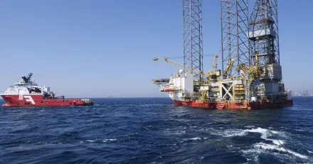 industry 4699039 1920 pixabay free