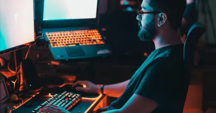 Small Cap Betydande framsteg for Moba Network