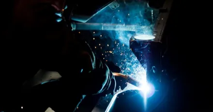 Ages Industri Favorit i repris