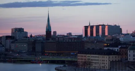 Tung rapportflod Stora kursrorelser