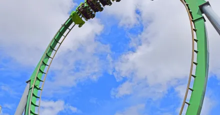 theme park 4240186 1920