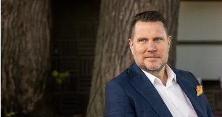 Intrum och Embracer mot strommen pa fallande bors