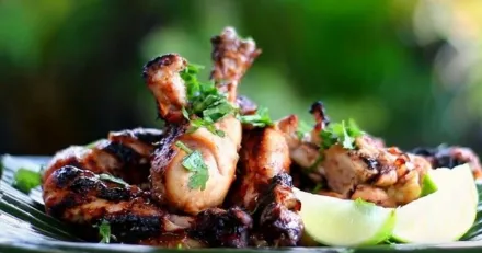 Market Buzz Scandi Standard och Mowi