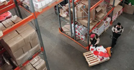 Sagax lyfter mot toppmotstand