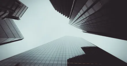 Fastighetssektorn lyfte p fallande rntor High Quality