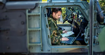 MilDef Satsar allt p frsvar High Quality