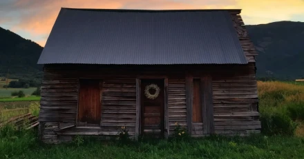 bradley swenson 2 KEVc5JRSw unsplash