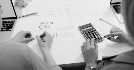 pexels artempodrez 6779565