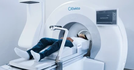 elekta esprit patient in treatment position mask