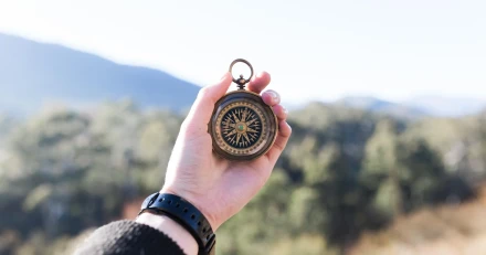 pexels compass 1850673 1920